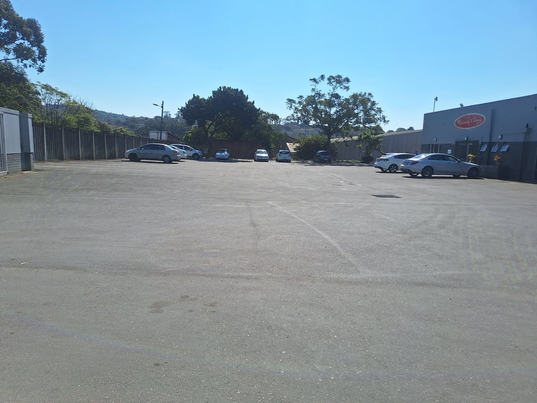 1,485m² Warehouse to Let in New Germany