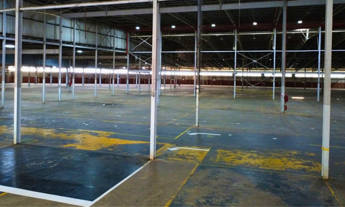 14 163m² Warehouse To Let in Prospecton