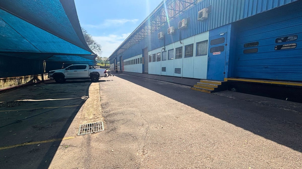4 970m² Warehouse To Let in Westmead