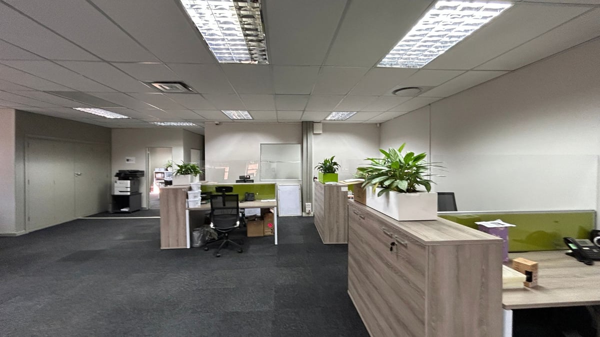 330m² Office Unit To Let in Central Westville