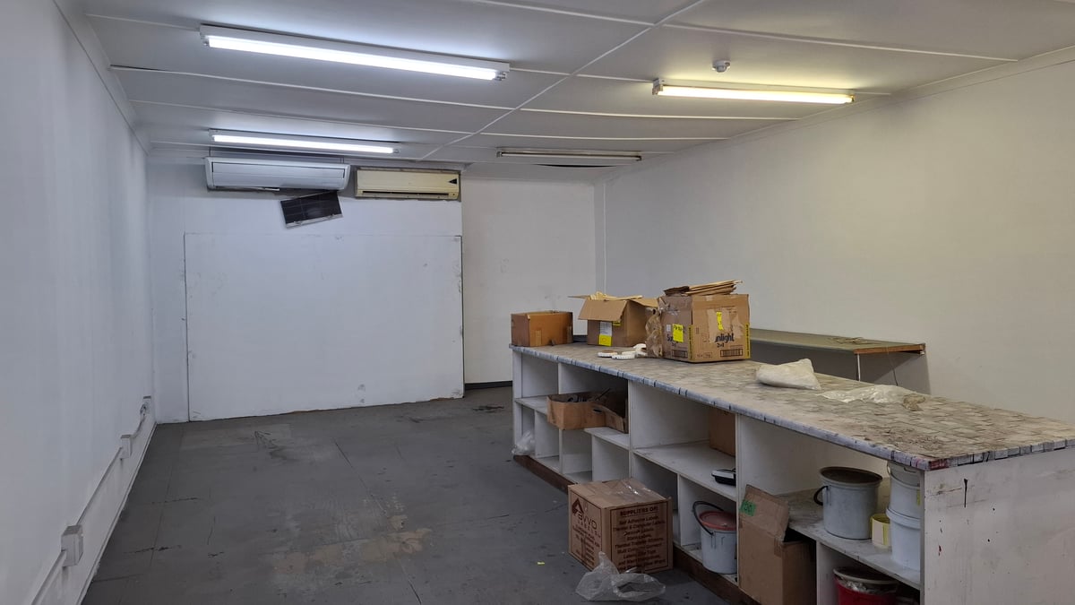 845m² Standalone Warehouse For Sale in Clairwood