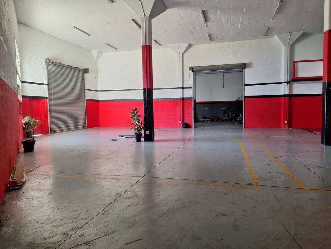 620m² Warehouse To Let in New Germany