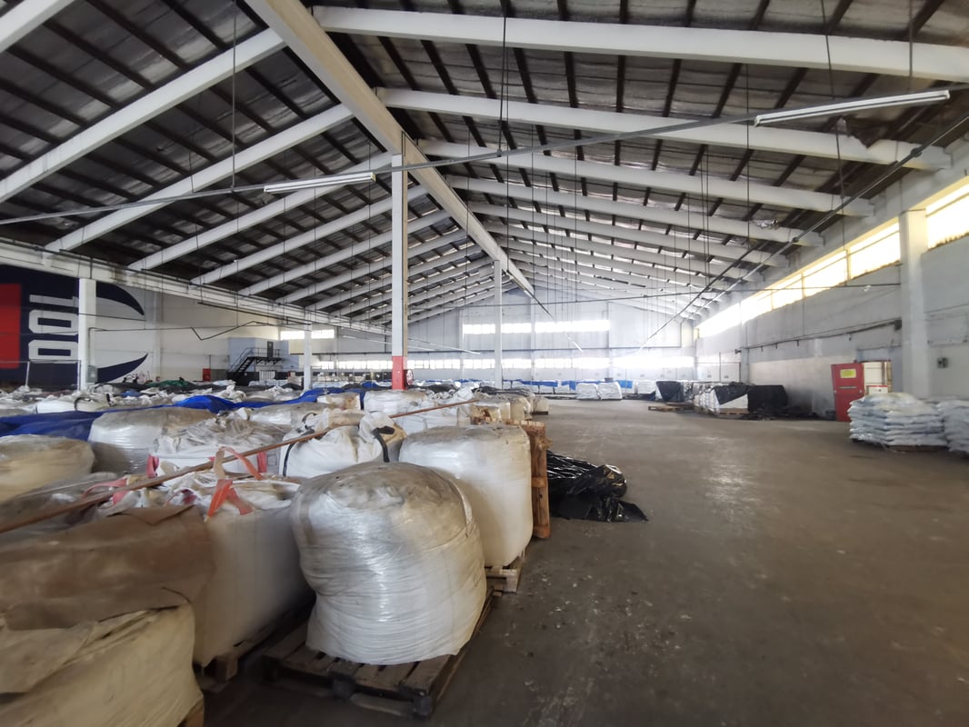 11 000m² Second-Floor Warehouse To Let in Jacobs