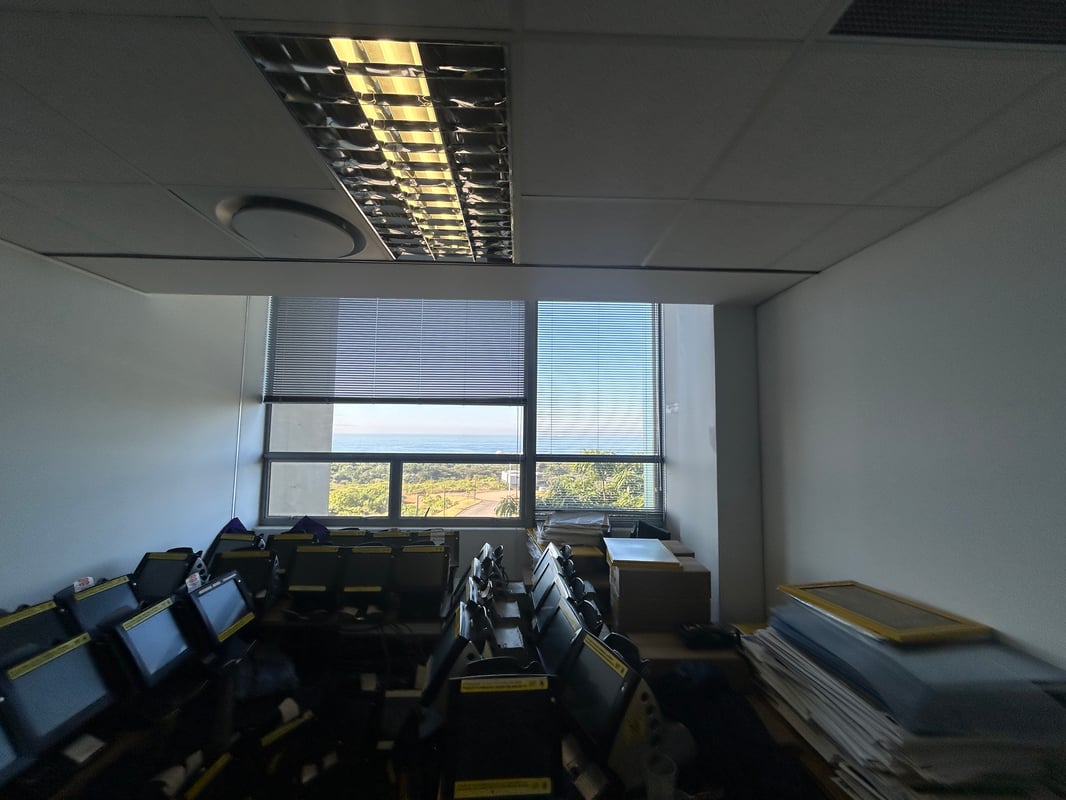 324m² Office To Let in Umhlanga