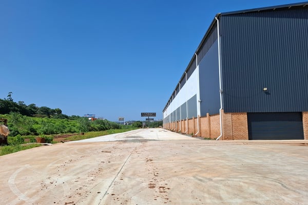 4 050m² Standalone Warehouse For Lease in Springfield — image 4