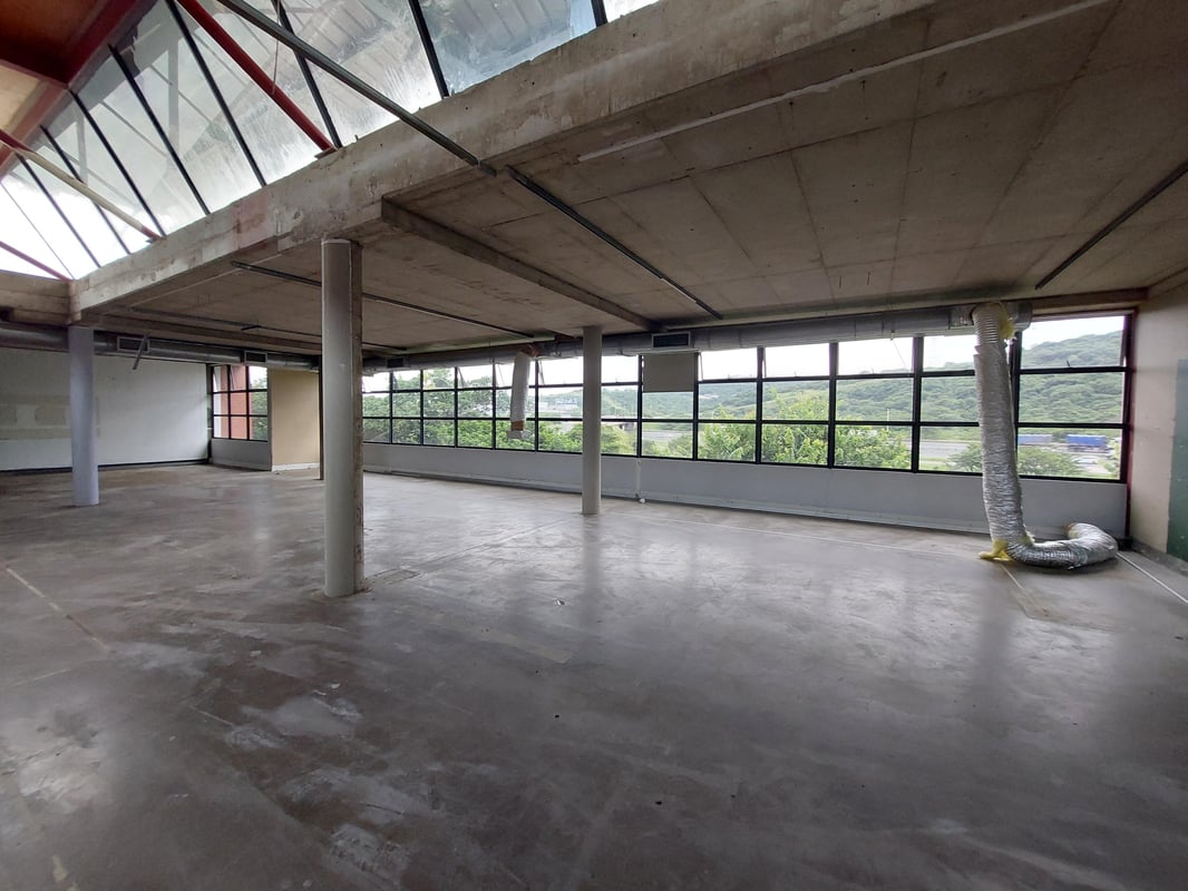 1951m² Office Space For Sale in Riverhorse Valley