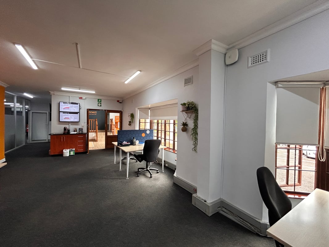 563m² Office To Let in Hillcrest