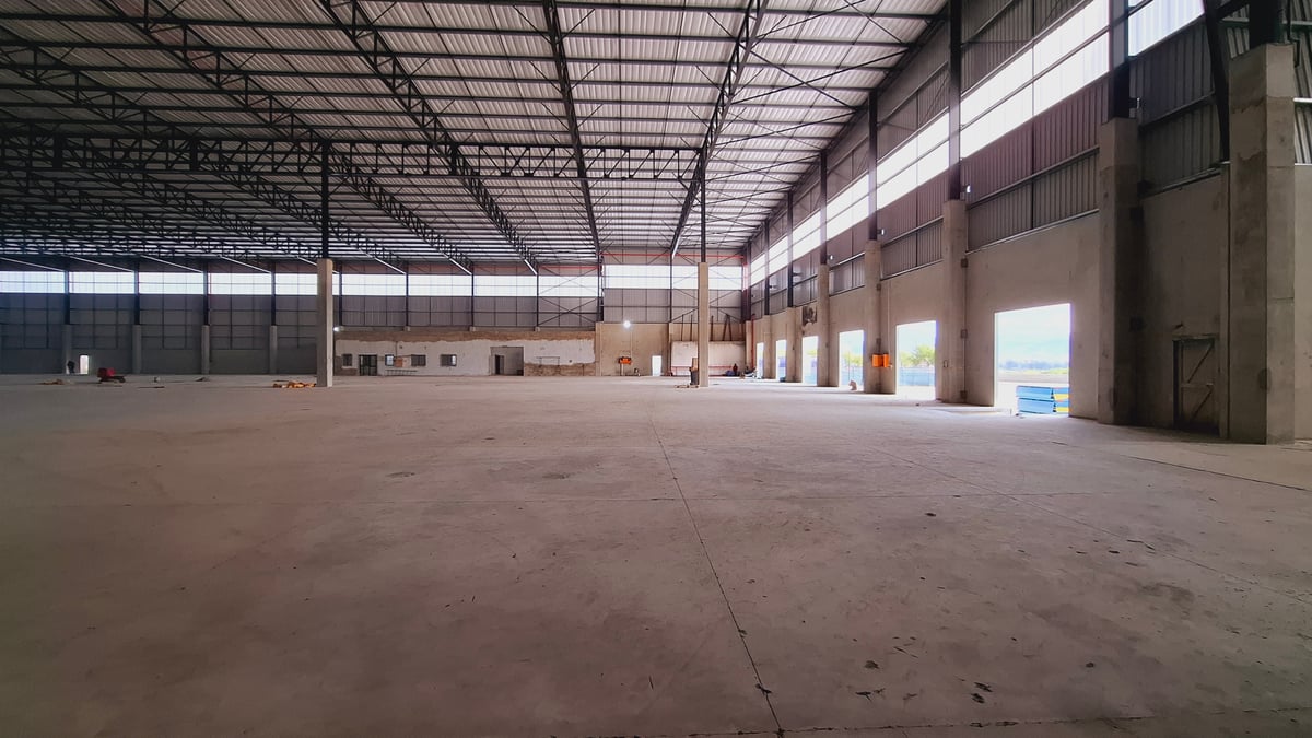 22 428m² Warehouse For Sale in Cornubia
