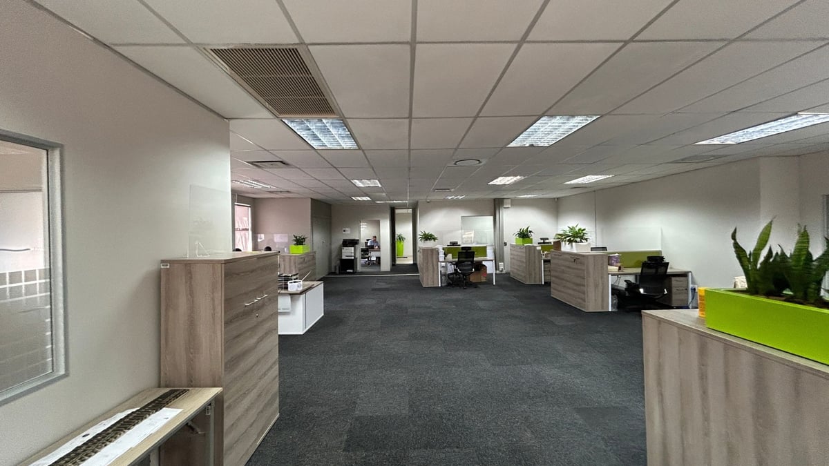 330m² Office Unit To Let in Central Westville