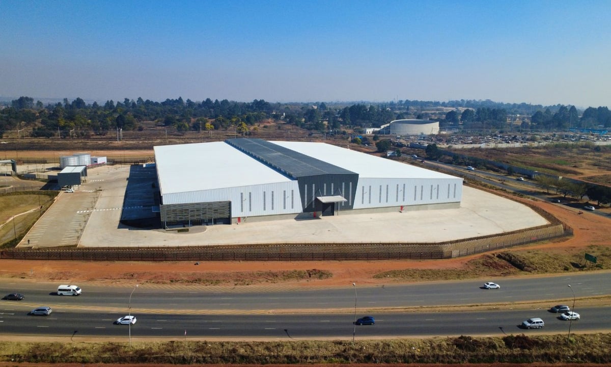22 455m² Logistics Warehouse To Let, Kempton Park, Gauteng 