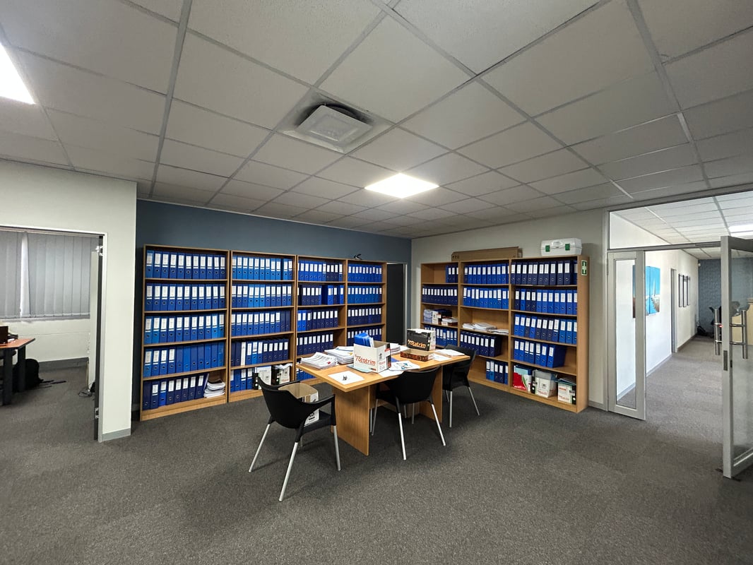 350m² Office To Let In Westway Office Park, Westville