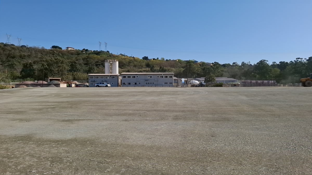 2568m² Hardened Yard For Lease in Riverhorse Valley