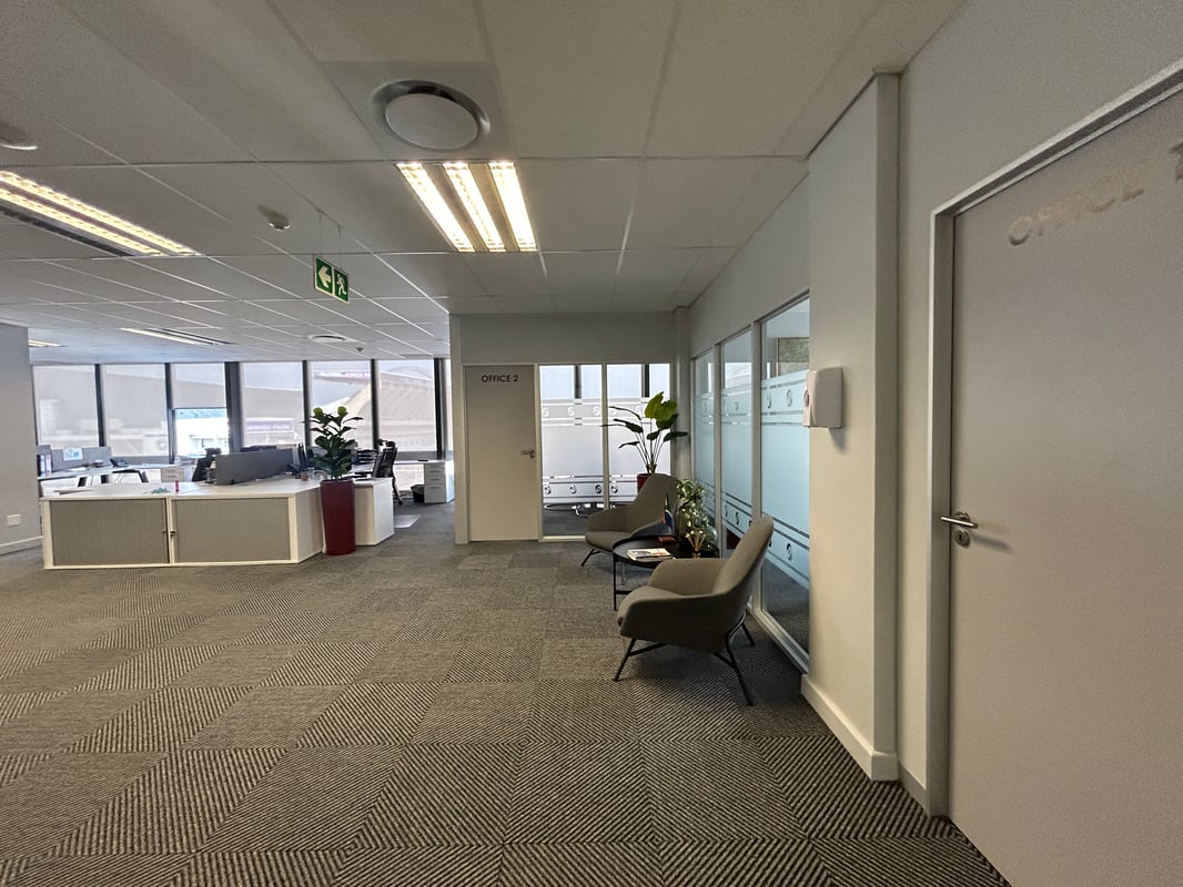 261m² Office To Let In The Lion Match Office Park 