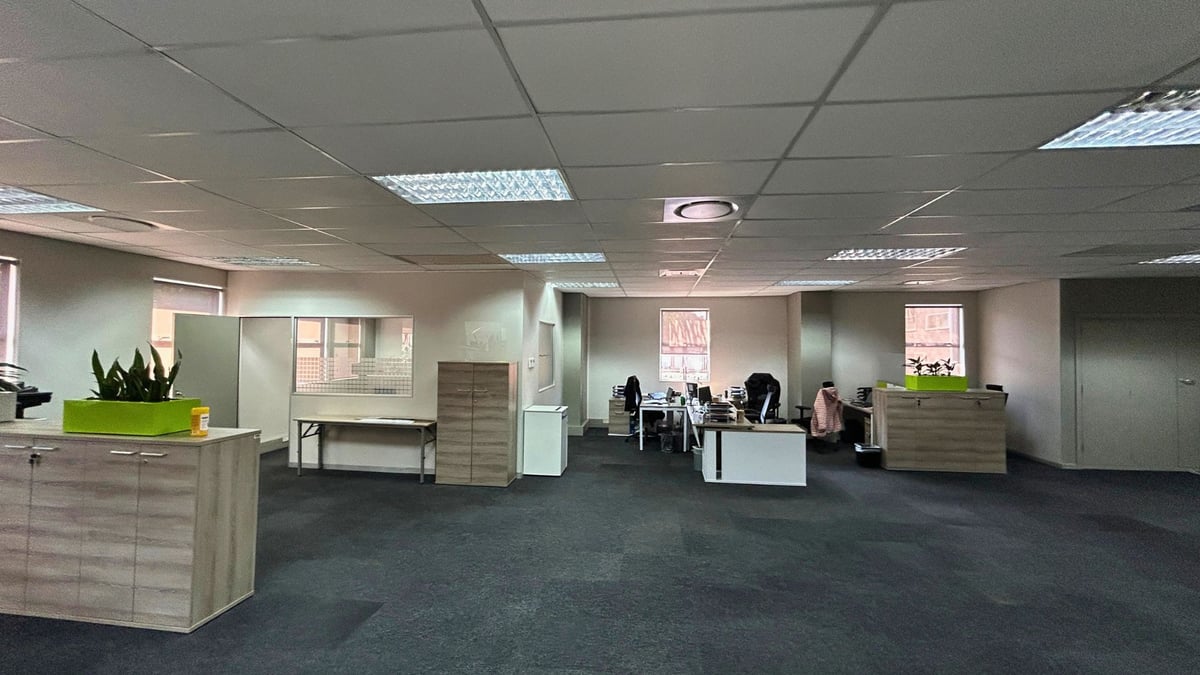 330m² Office Unit To Let in Central Westville