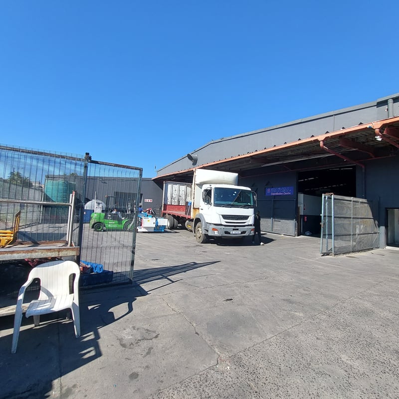 7 000m² Warehouse To Let at Phoenix Industrial Park