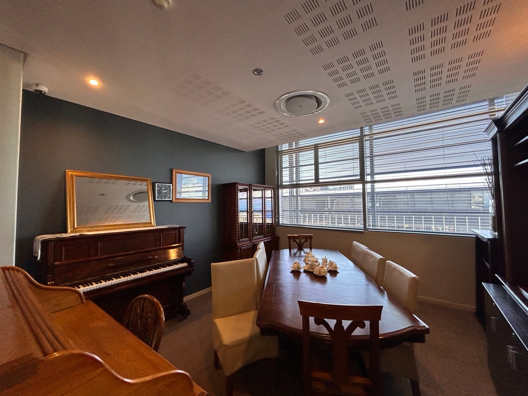 638m² Office To Let at Rigdeside Office Park 