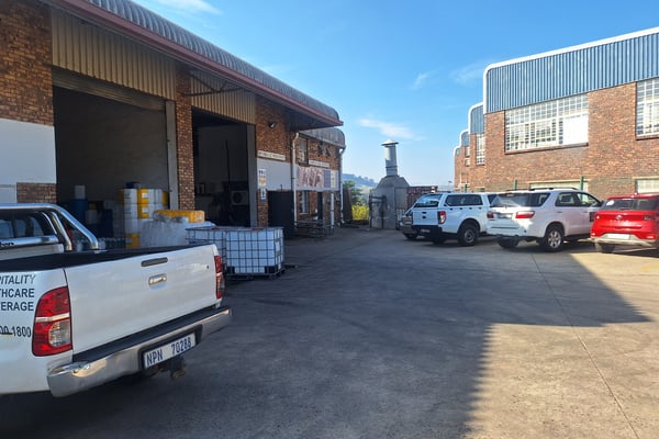 537m² Mini Factory To Let in Pinetown — image 5