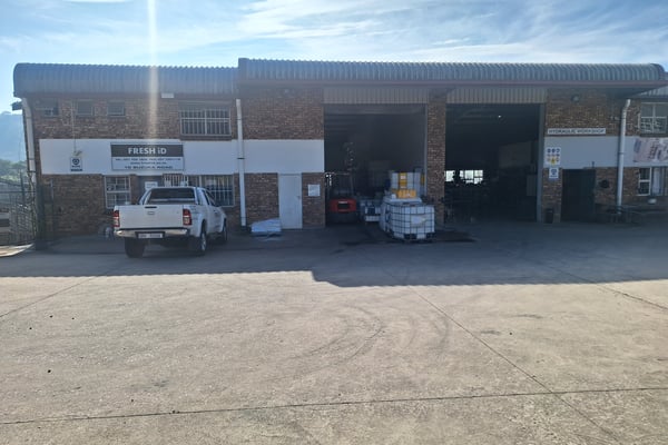 537m² Mini Factory To Let in Pinetown — image 3