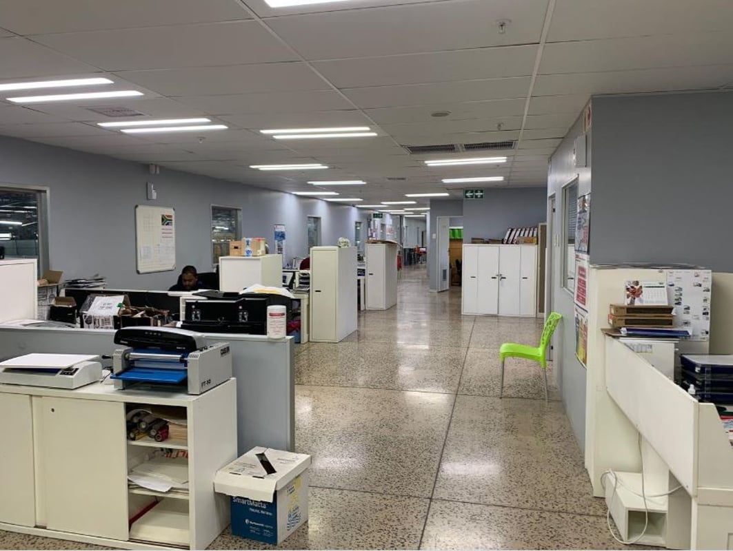 6442m Warehouse For Sale In Cornubia