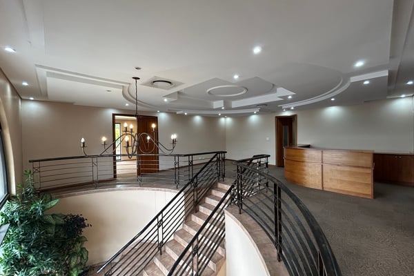 650m² Office to Let in Westville — image 2