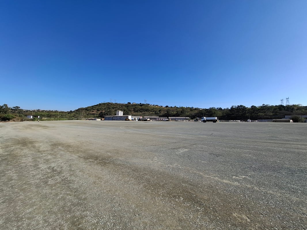2568m² Hardened Yard For Lease in Riverhorse Valley