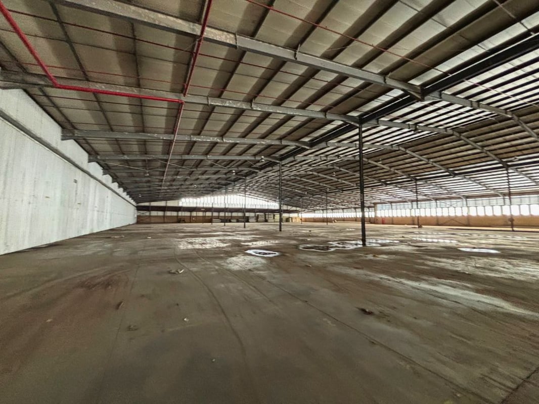 11 018m² Logistics and Warehousing Facility To Let in Mobeni