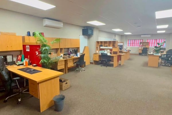 1 120m² Office To Let in Cornubia — image 3