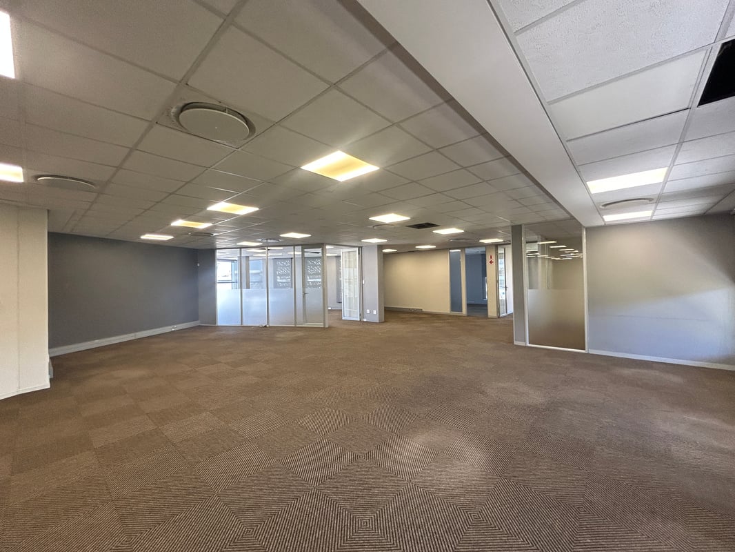 412m² Office For Sale in Point Waterfront, Durban