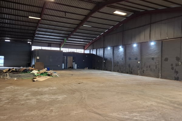 480m² Factory for Rent in Glen Anil — image 6