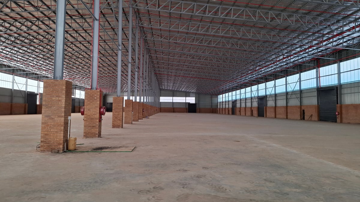 7500m² Standalone Warehouse For Lease in Springfield