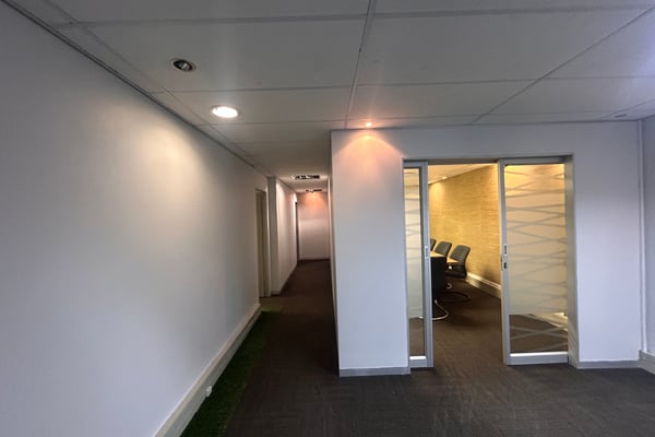 125m² Office To Let in Westville  — image 3