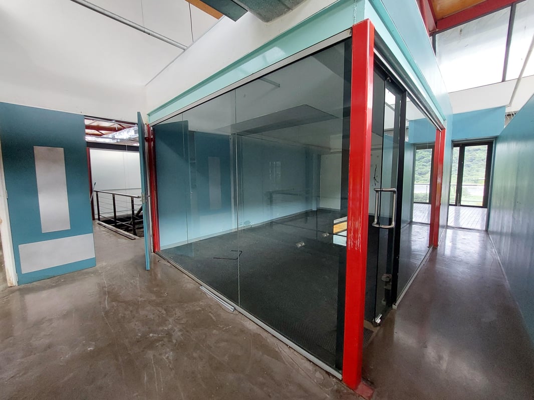1951m² Office Space For Sale in Riverhorse Valley