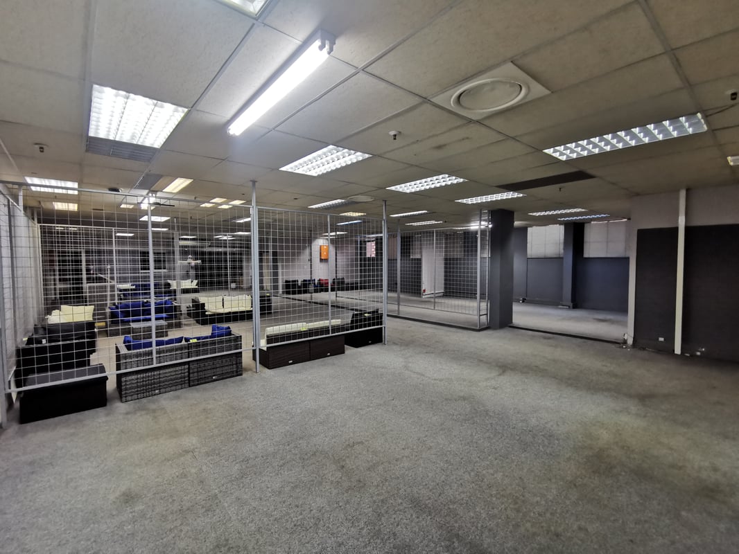 11 000m² Warehouse To Let in Jacobs