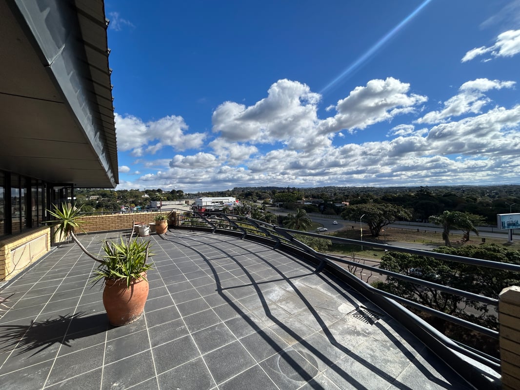 1,246m² Office To Let in Westville