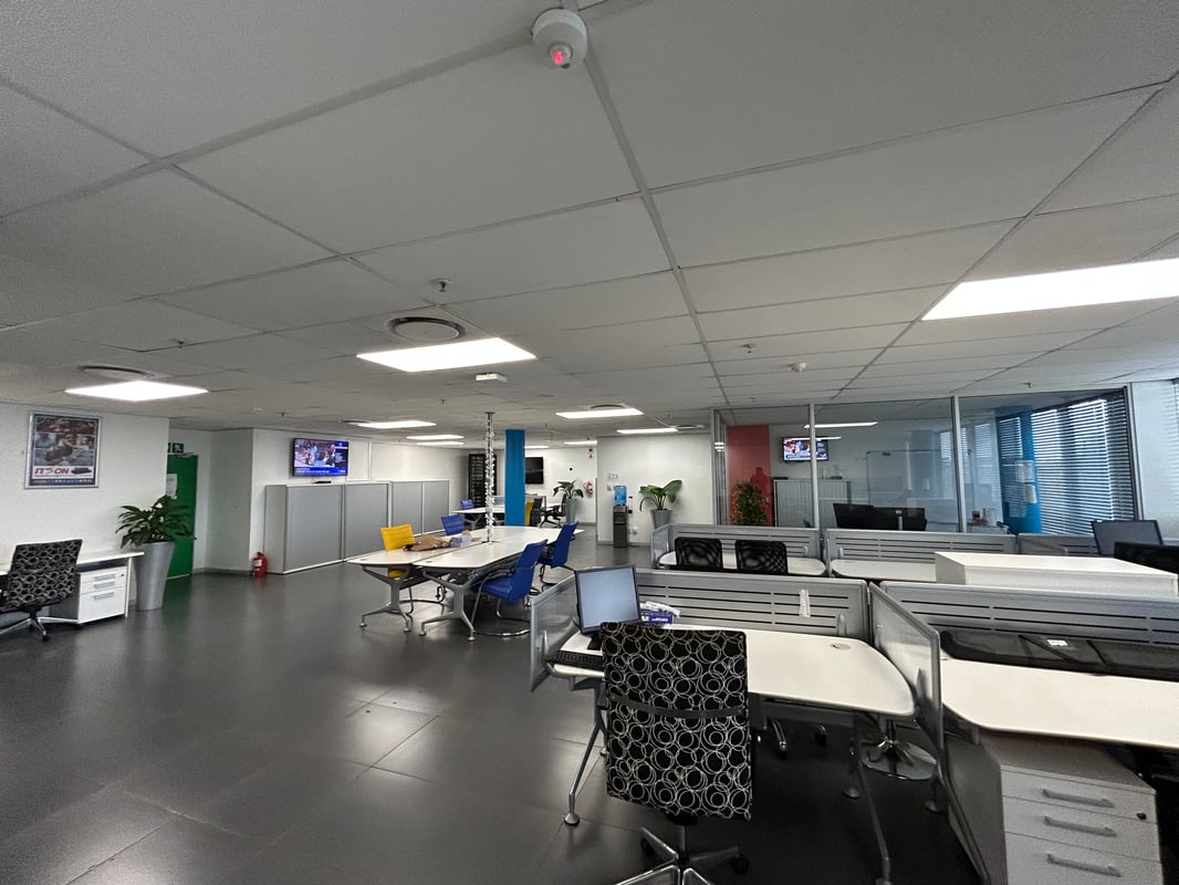 1 523m² Office To Let in Umhlanga