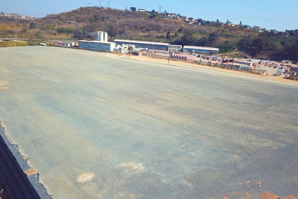 5136m² Hardened Yard For Lease in Riverhorse Valley — image 4