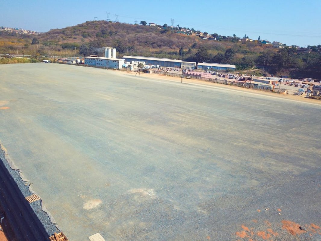 5136m² Hardened Yard For Lease in Riverhorse Valley