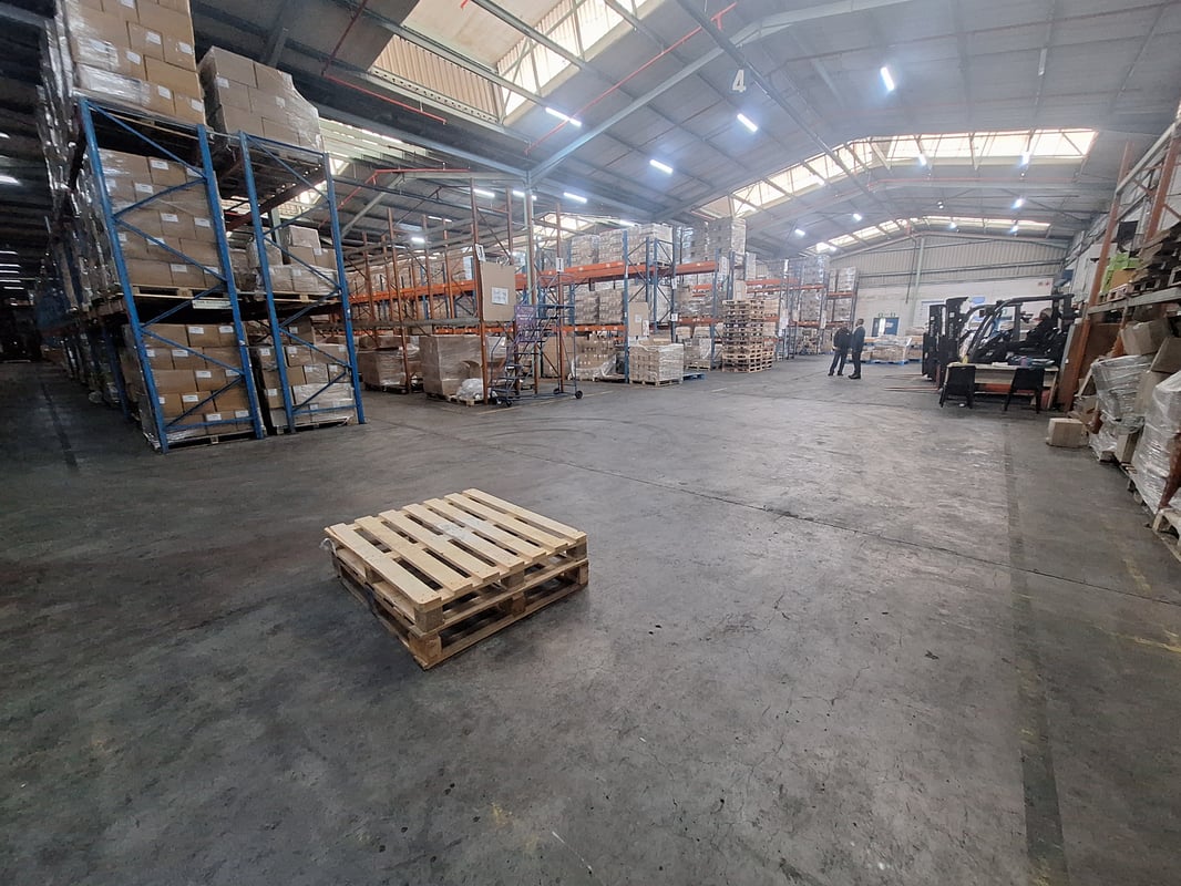 3 970m² Industrial Warehouse with Yard To Let in Westmead