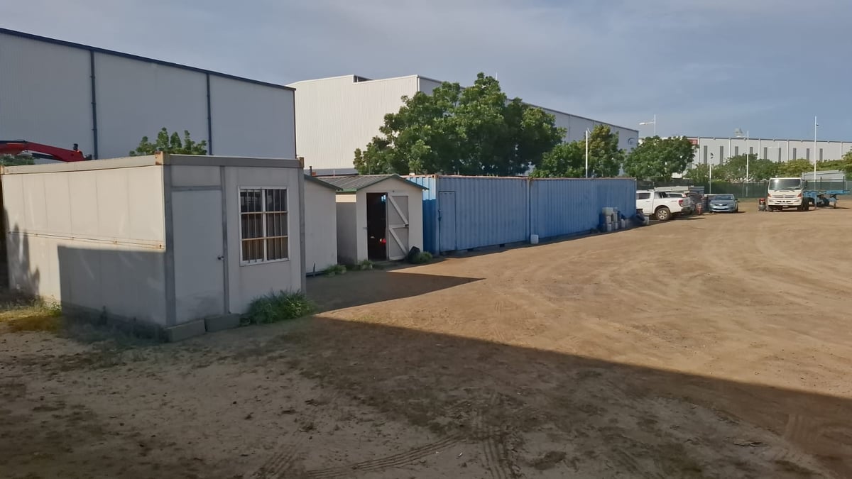 2500m² Vacant Industrial Land For Sale in Cornubia