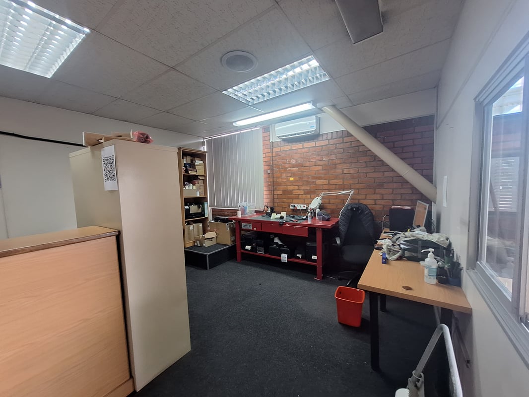 1 224m² Warehouse To Let in Westmead
