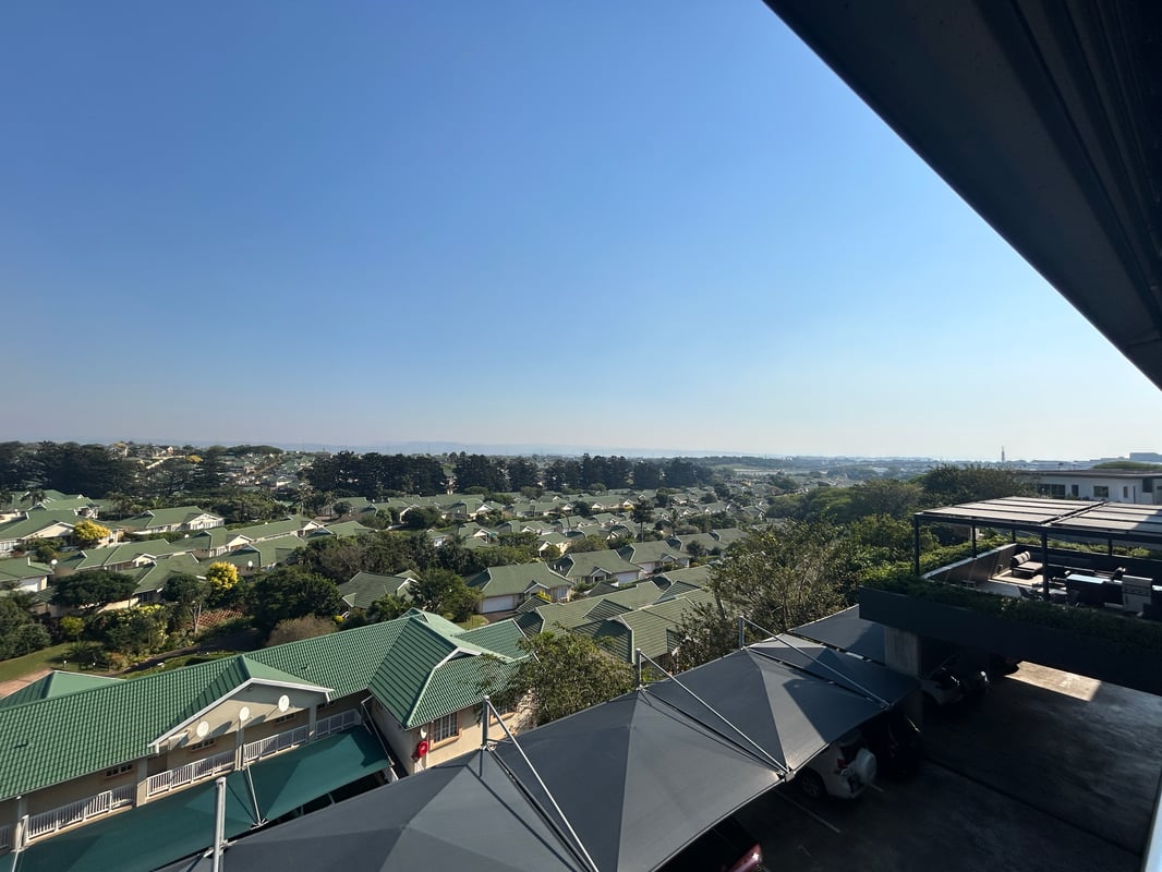 1 678m² Office to Let in The Glasshouse Office Park