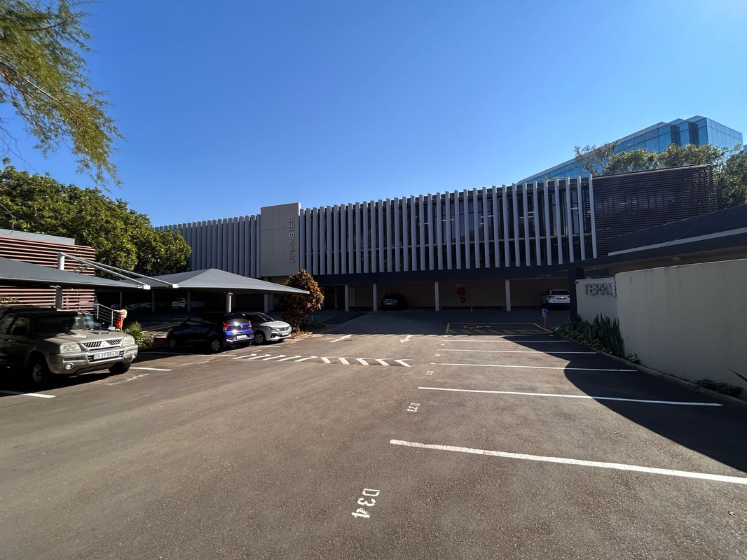 314m² Office To Let in Westville