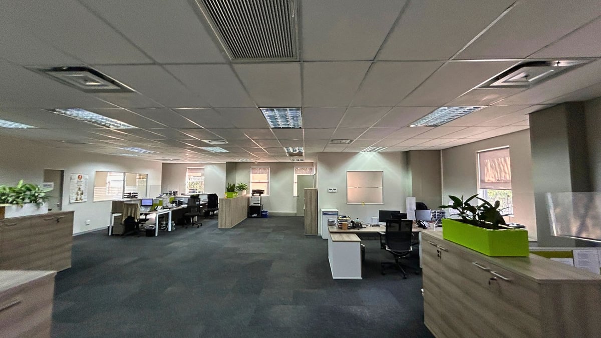 330m² Office Unit To Let in Central Westville
