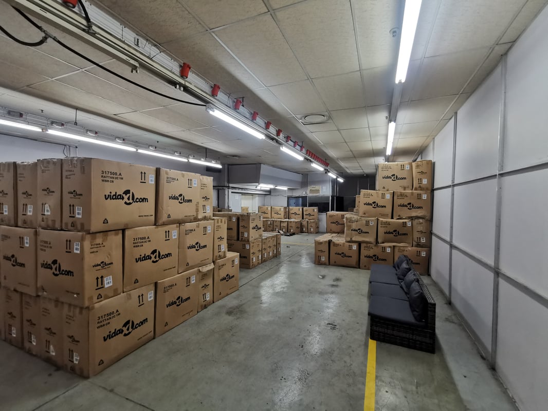 11 000m² Warehouse To Let in Jacobs