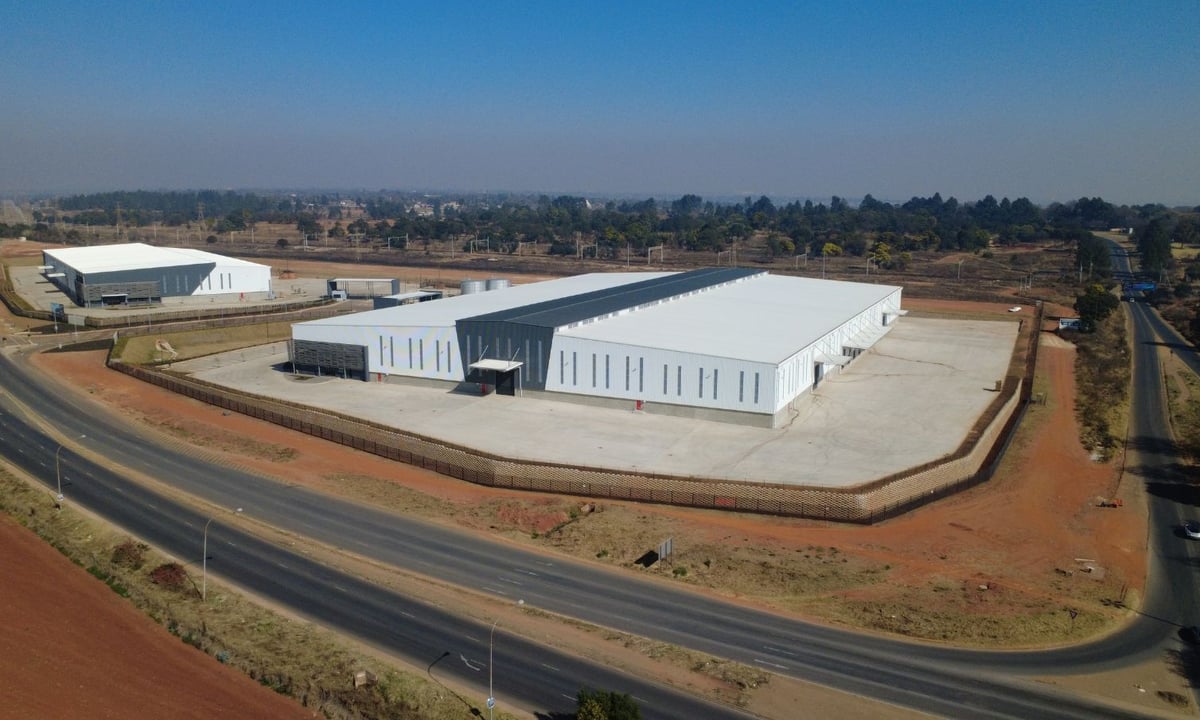 22 455m² Logistics Warehouse To Let, Kempton Park, Gauteng 