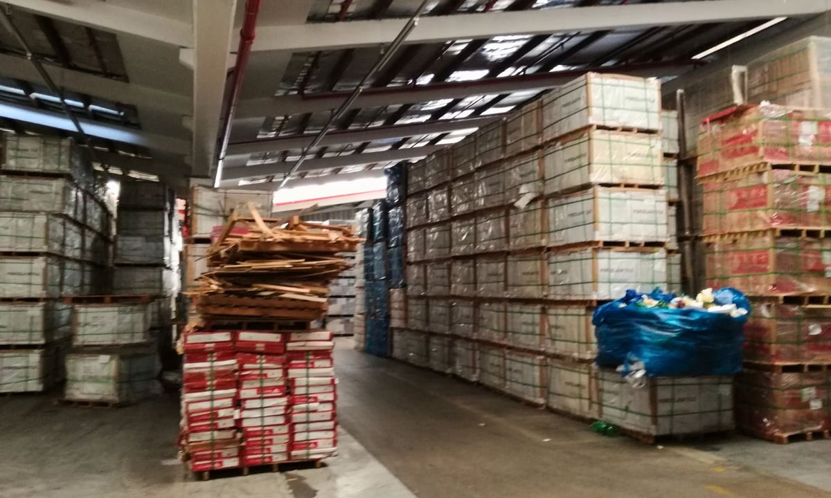 2 157m² Warehouse For Sale in New Germany