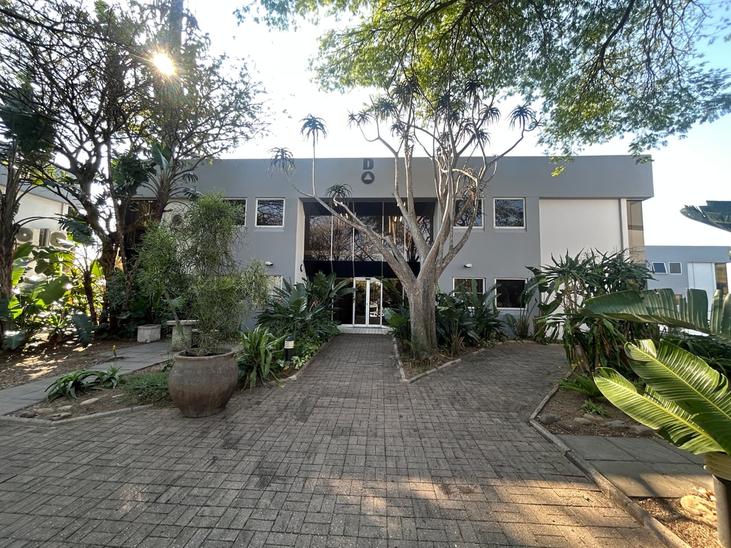 395m² Office To Let in Westville