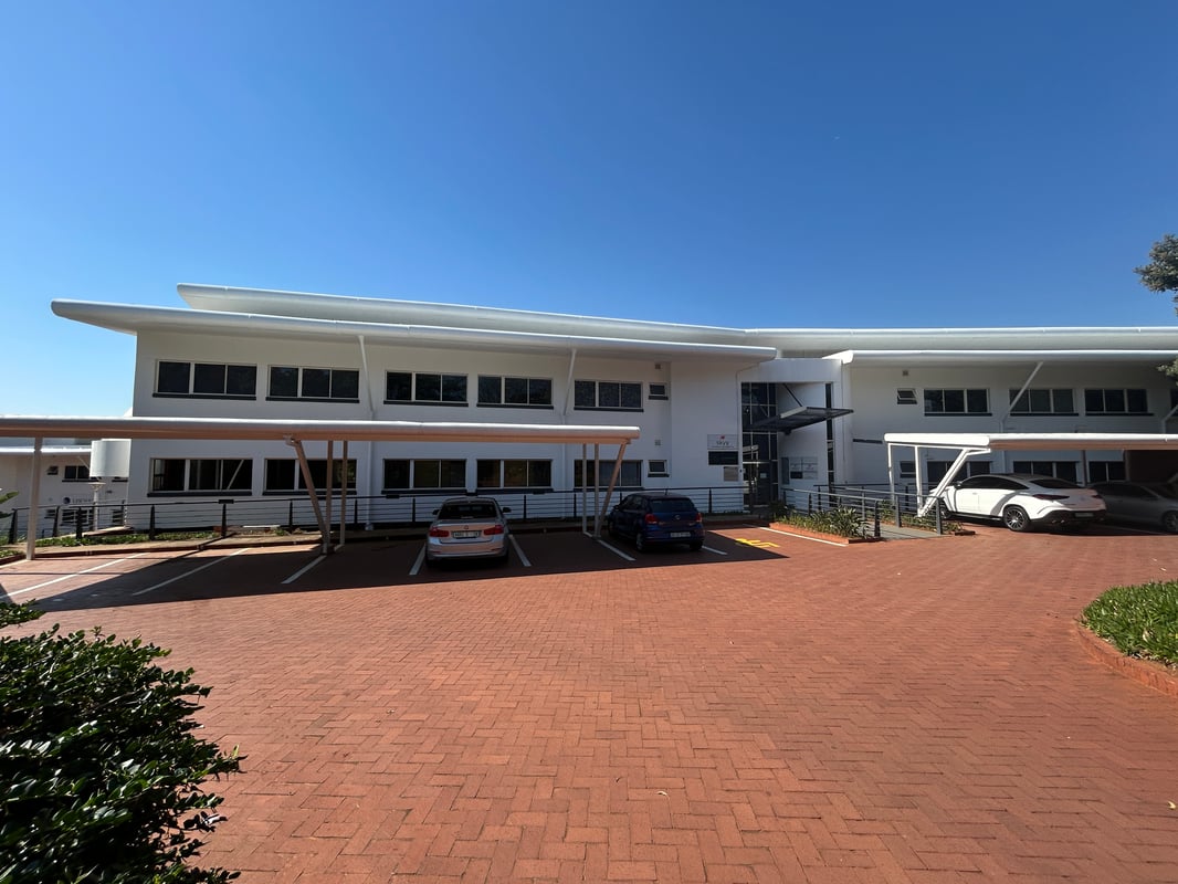  306m² Office To Let In La Lucia Ridge