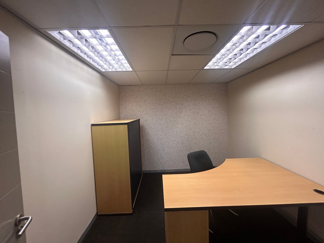 125m² Office To Let in Westville 