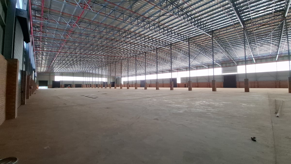 10 600m² Standalone Warehouse For Lease in Springfield